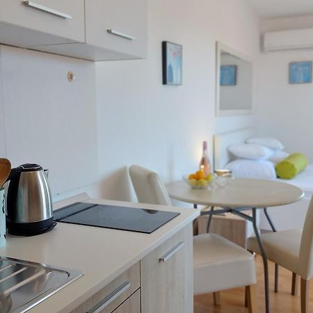 Sea Side Apartments Vodice Exteriér fotografie