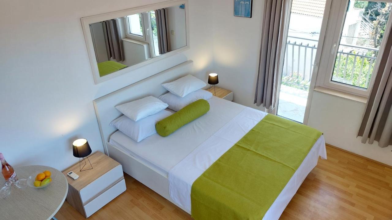 Sea Side Apartments Vodice Exteriér fotografie