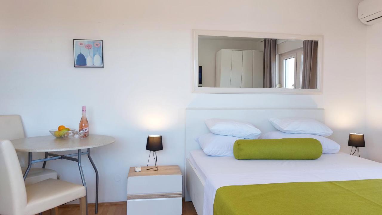 Sea Side Apartments Vodice Exteriér fotografie